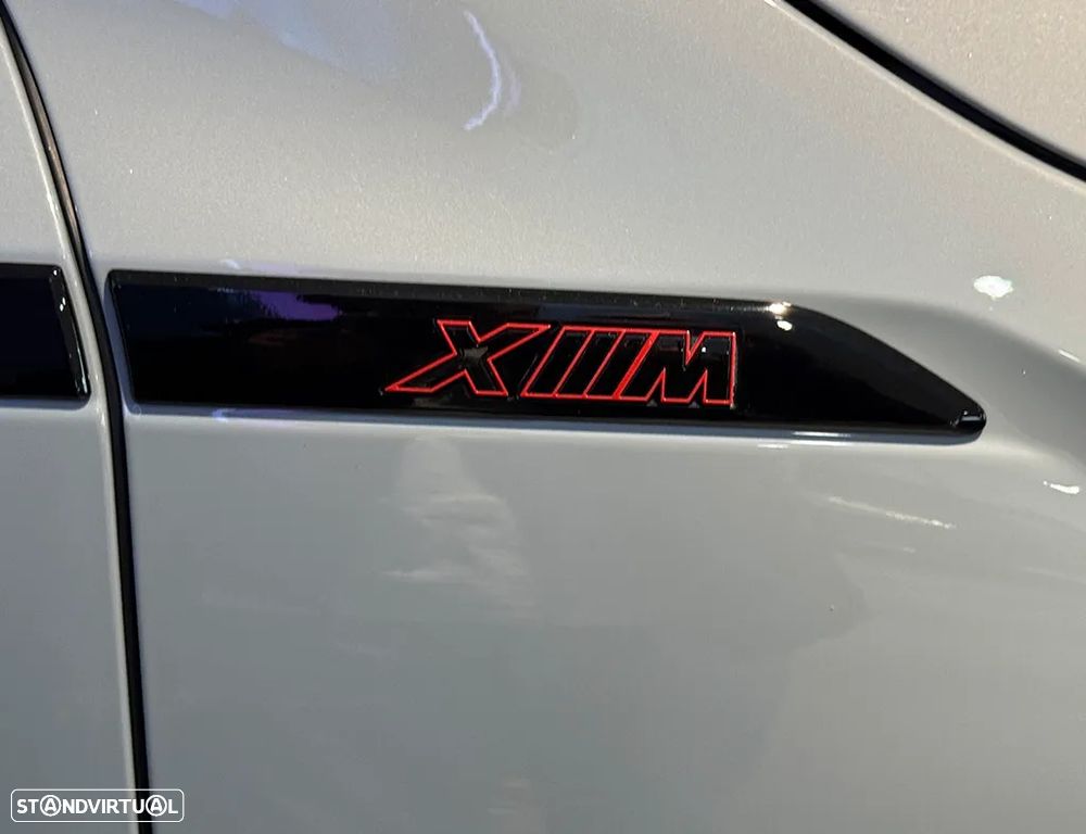 BMW XM Label Red - 14