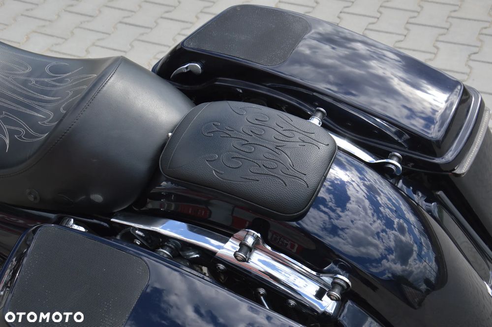 Harley-Davidson Touring Street Glide - 9