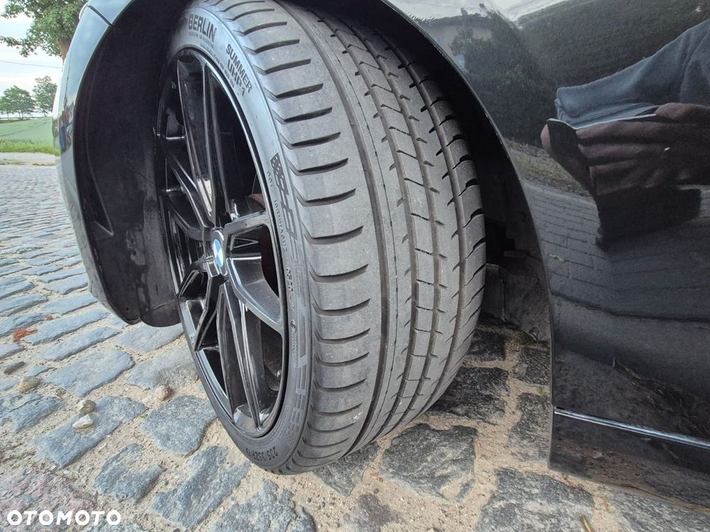 BMW Seria 3 320i - 38