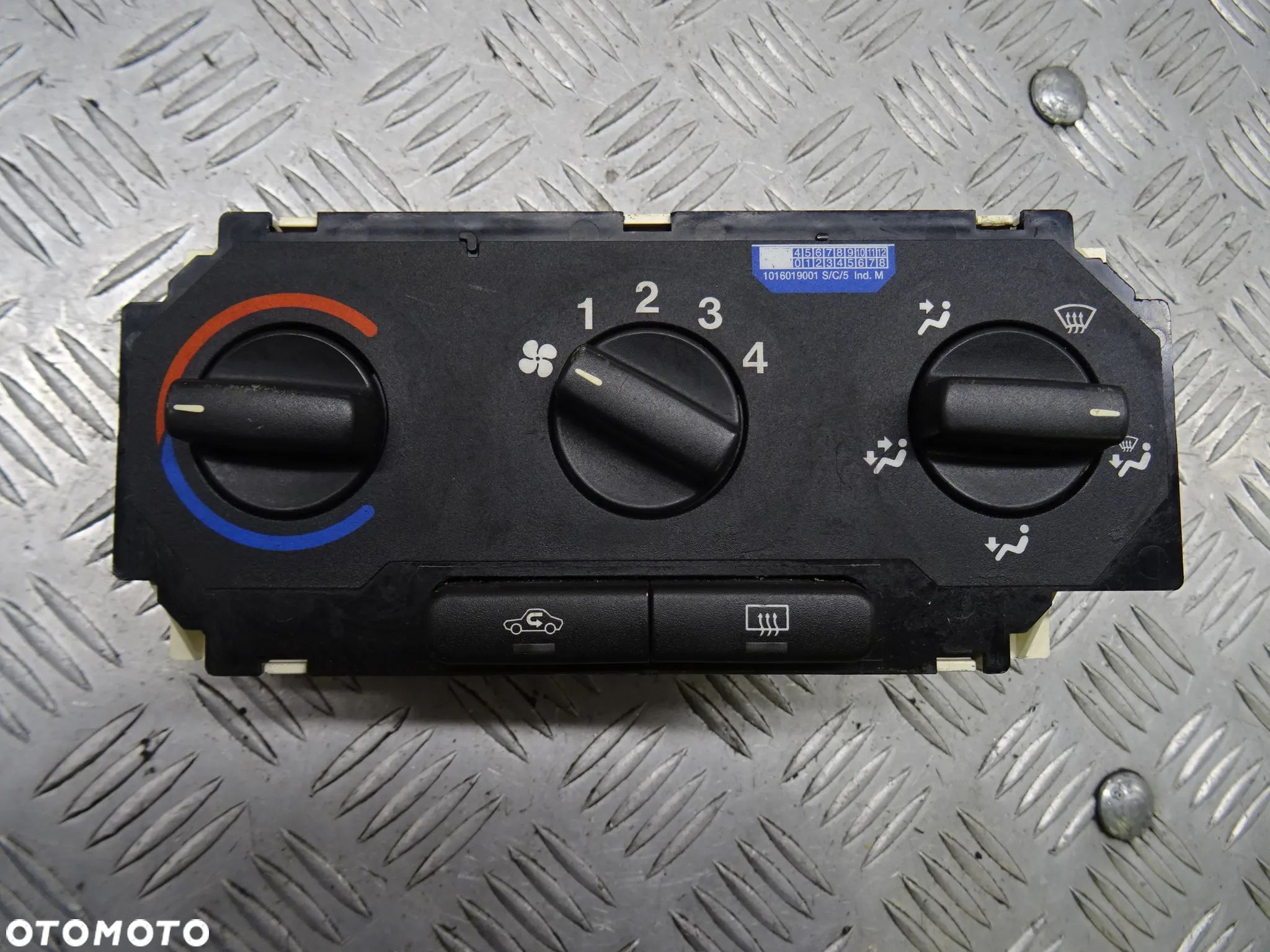 OPEL ASTRA G II 5D 98-09 1.7 DTI PANEL NAWIEWU 90560365 - 1