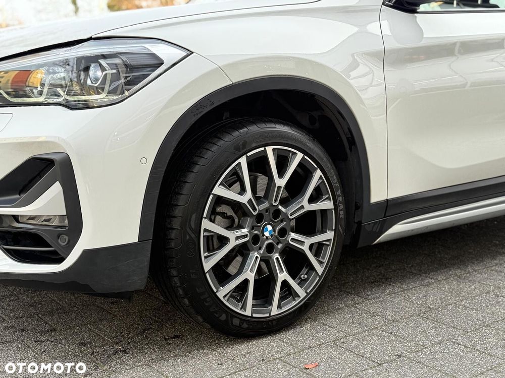 BMW X1 xDrive20i GPF xLine - 9