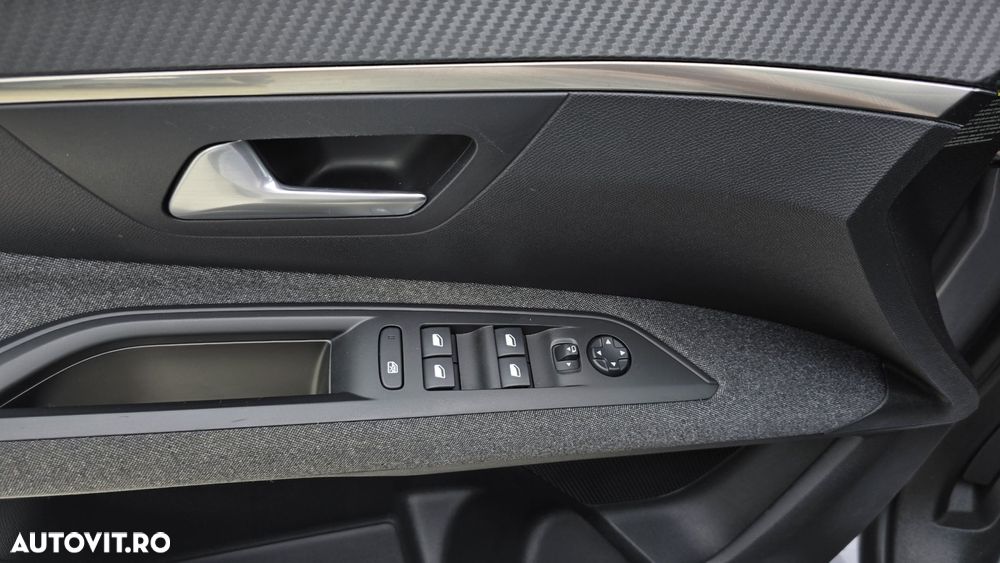 Peugeot 3008 1.5 BlueHDI S&S EAT8 Active - 12