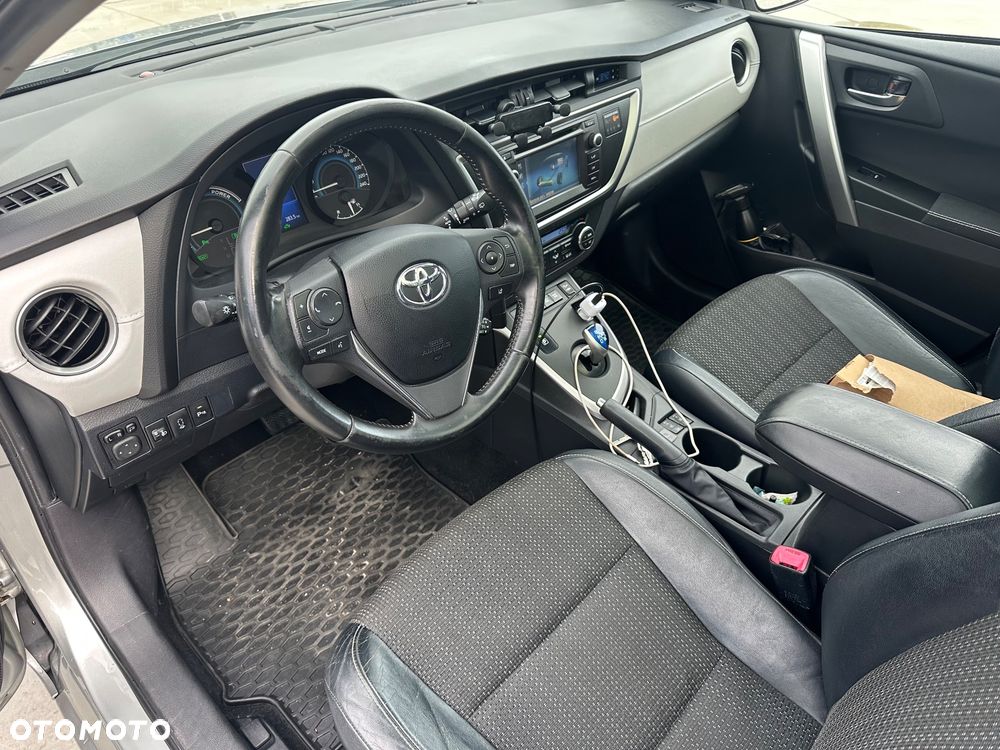 Toyota Auris - 2