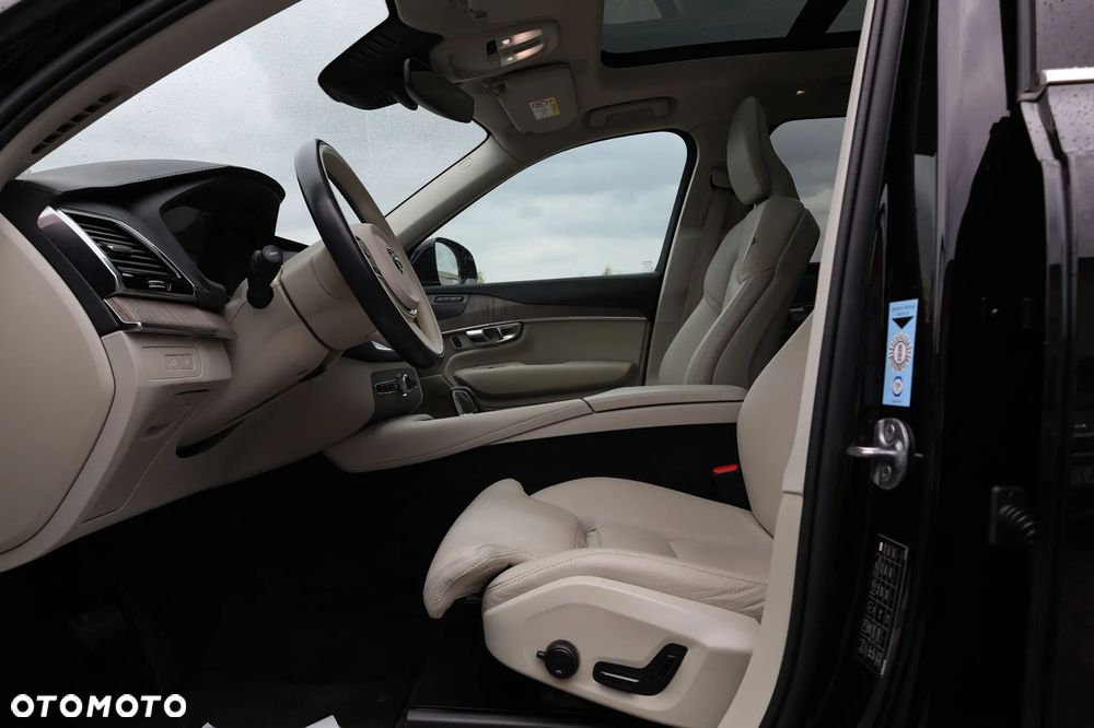 Volvo XC 90 T8 AWD Plus Bright - 18