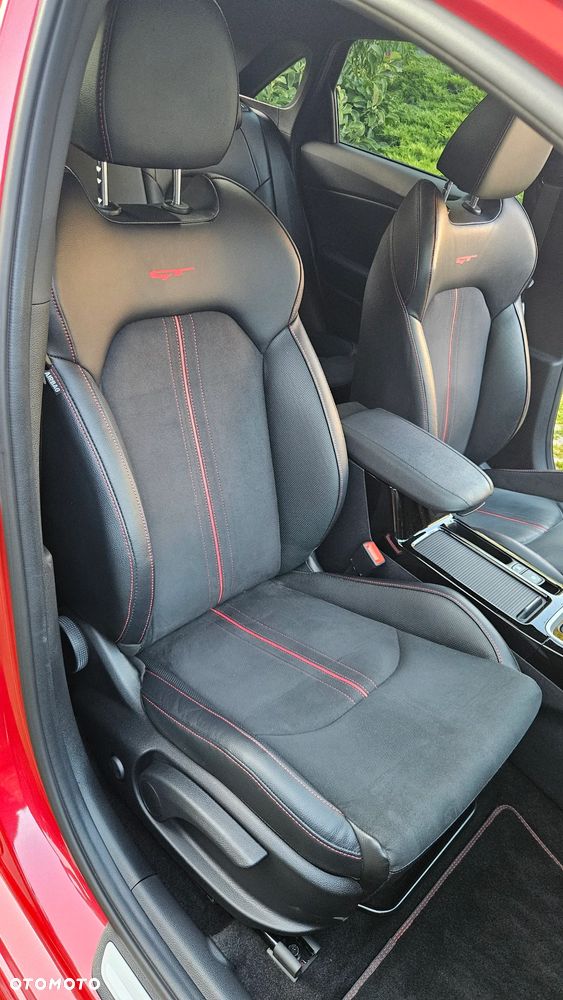 Kia Ceed - 31