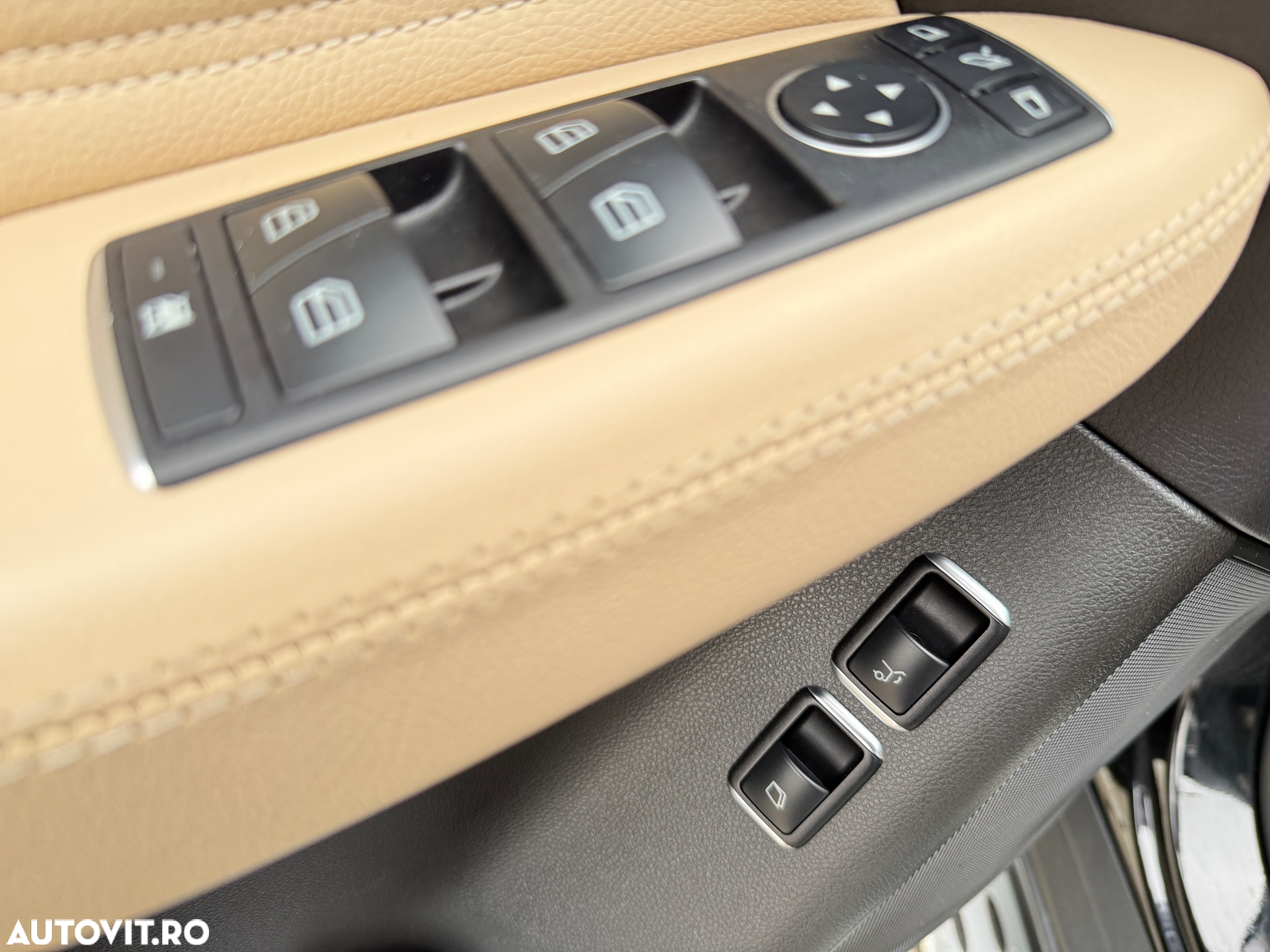 Mercedes-Benz GLS 450 4Matic 9G-TRONIC - 10