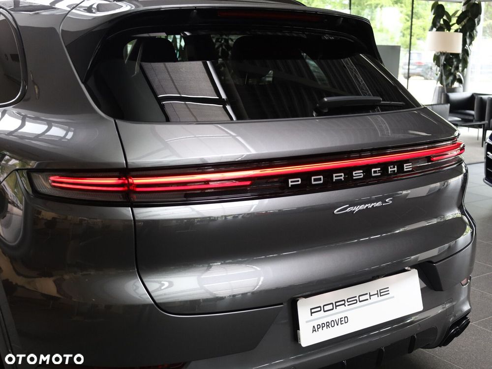 Porsche Cayenne - 37