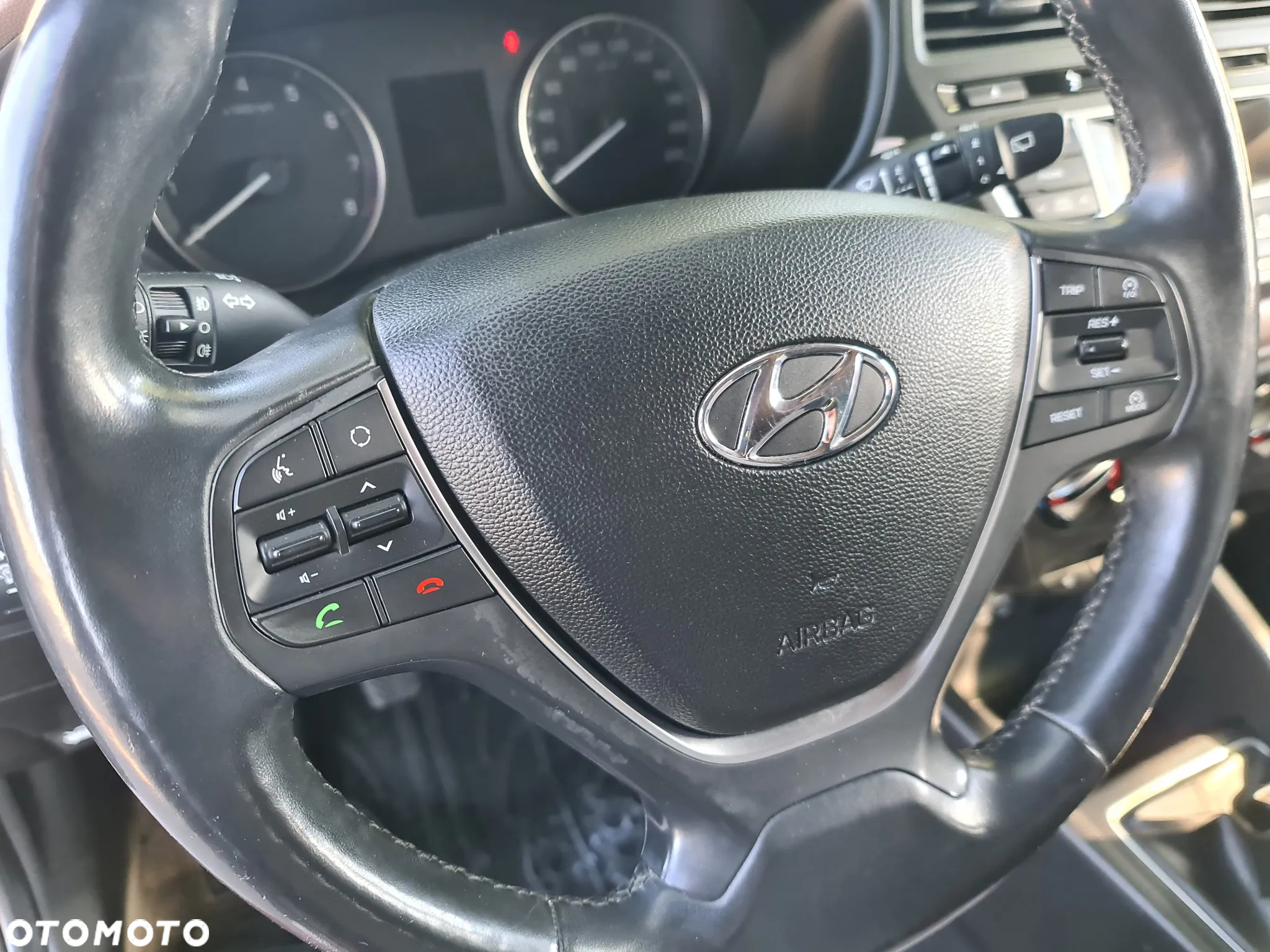 Hyundai i20 1.2 YES Plus - 10