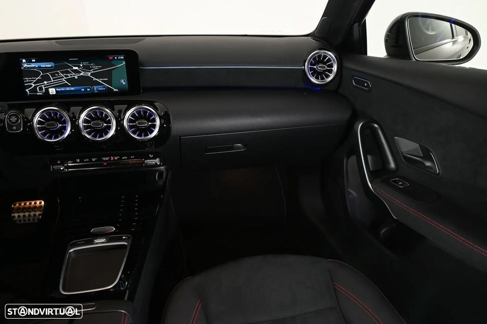Mercedes-Benz A 200 - 15
