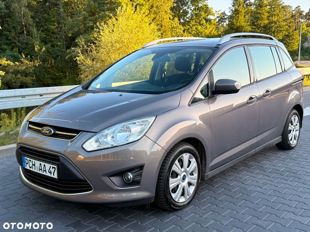 Ford Grand C-MAX - 1
