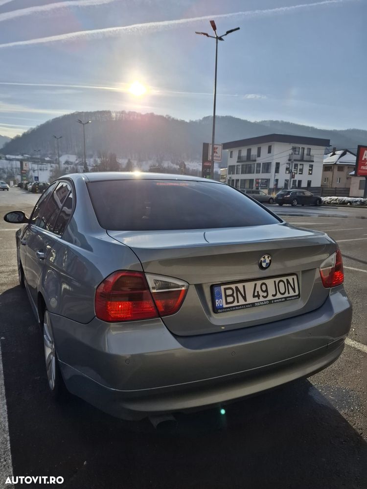 BMW Seria 3 320d DPF Aut. - 6