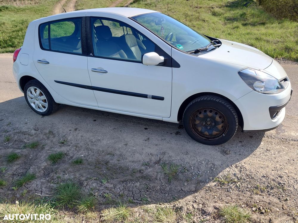 Renault Clio 1.2 Authentique - 6
