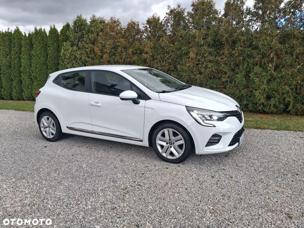Renault Clio - 11
