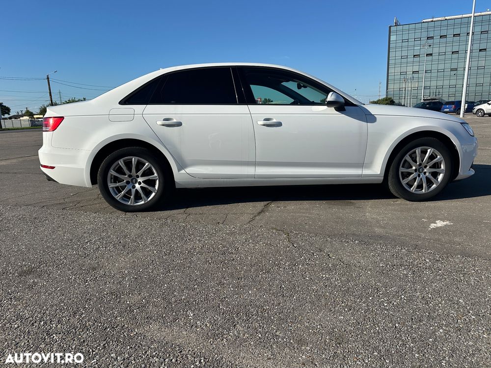 Audi A4 2.0 TFSI S tronic quattro - 1