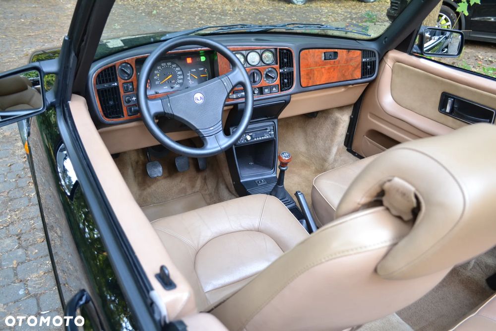 Saab 900 - 13
