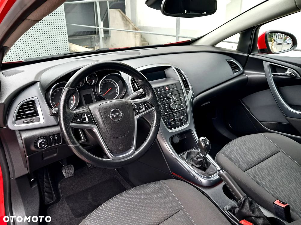 Opel Astra 1.4 Turbo - 9