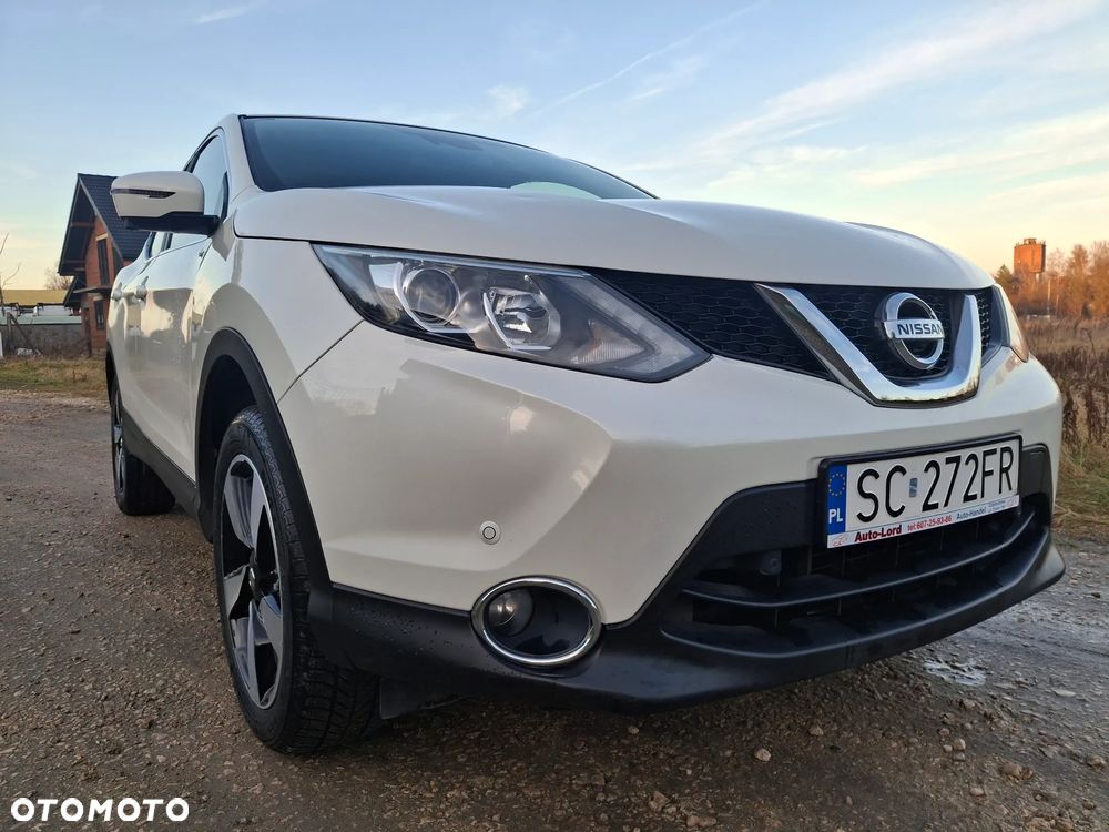 Nissan Qashqai 1.5 dCi N-Connecta - 6