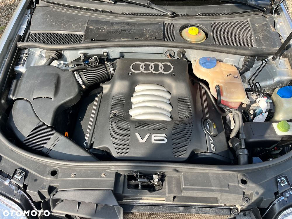Audi A6 Limousine 2.8 - 34
