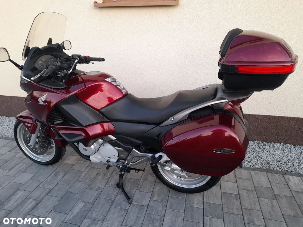 Honda NT - 26