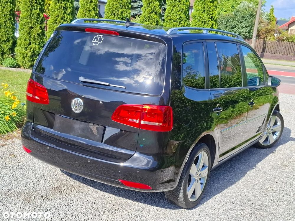 Volkswagen Touran 2.0 TDI DPF Highline DSG - 14