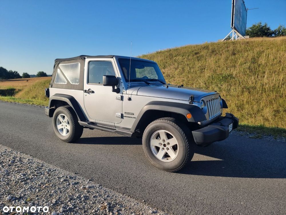 Jeep Wrangler - 8