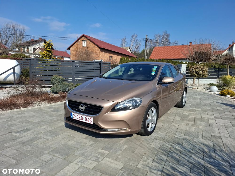 Volvo V40 D2 Kinetic - 1