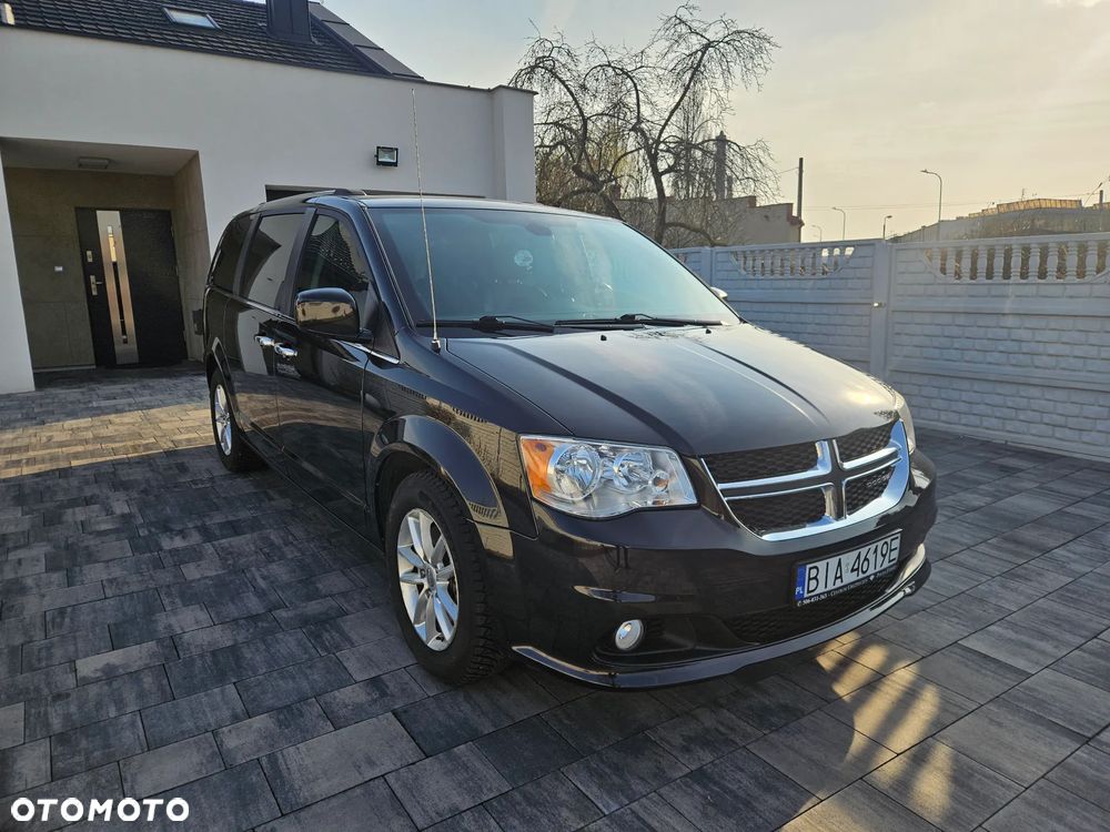 Dodge Grand Caravan 3.6 R/T - 7