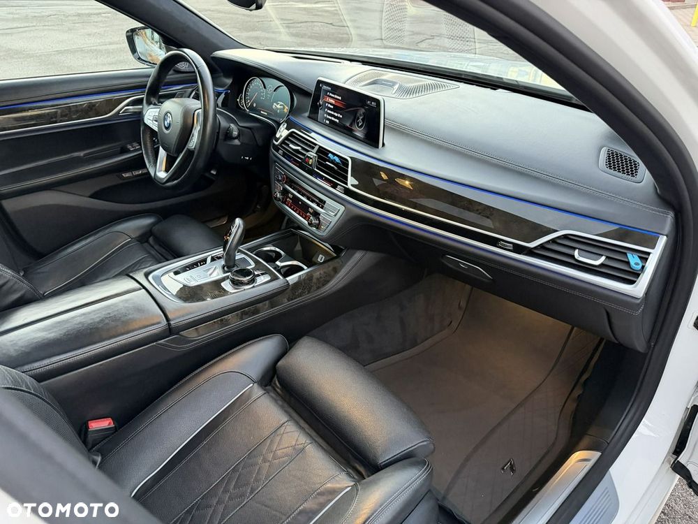 BMW Seria 7 750Li xDrive Edition Exclusive - 16