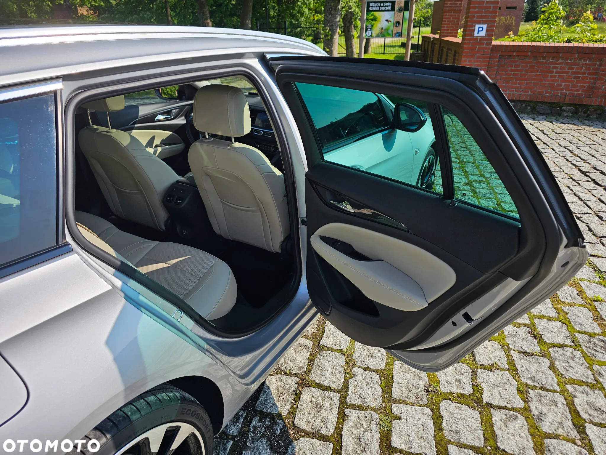 Opel Insignia 2.0 CDTI Business Elegance S&S - 28
