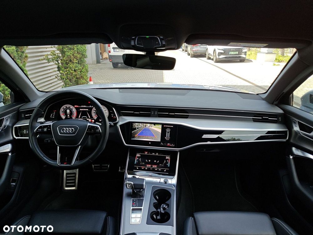 Audi A6 Avant - 16