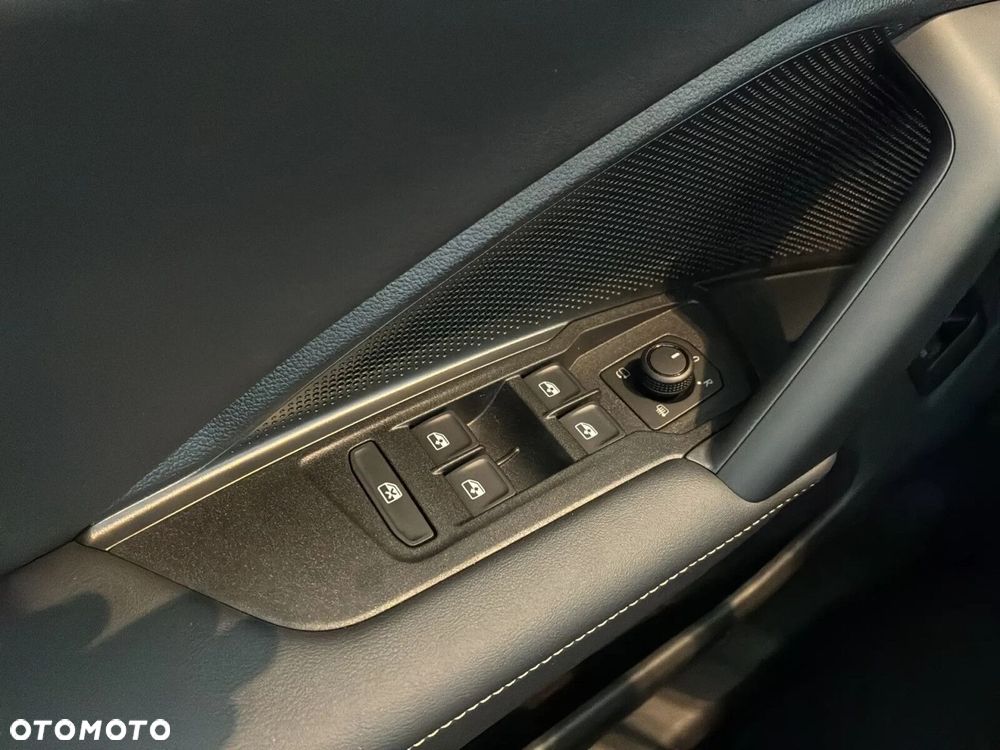 Volkswagen Tiguan - 24