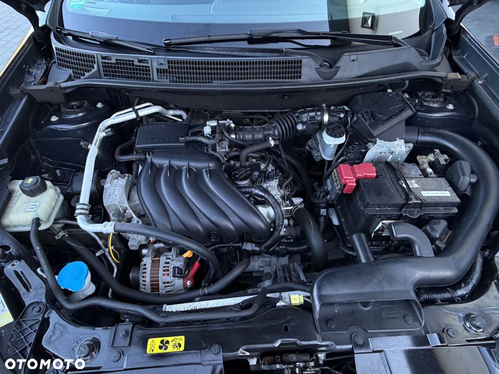 Nissan Qashqai 1.6 I-Way - 19
