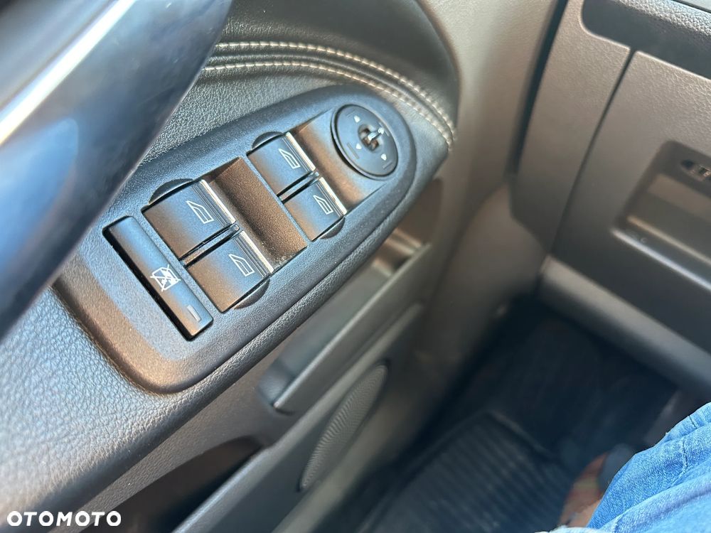 Ford C-MAX 1.8 Style - 22