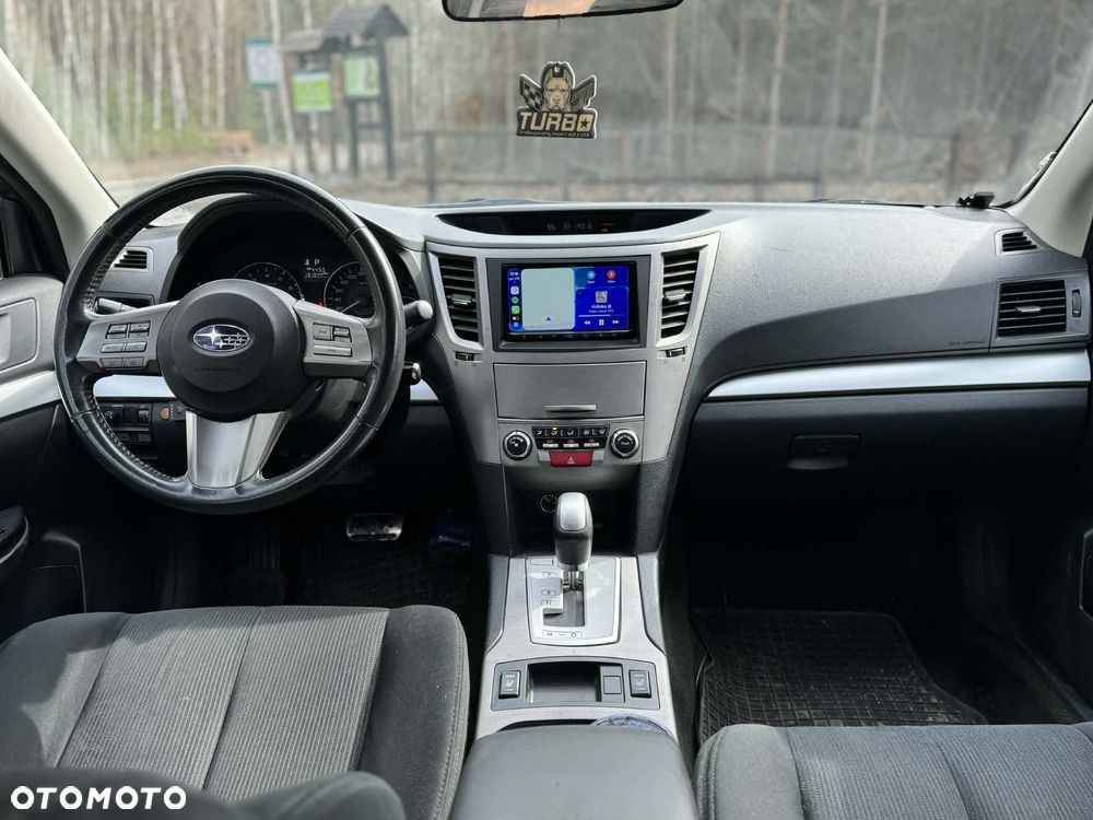 Subaru Legacy - 10