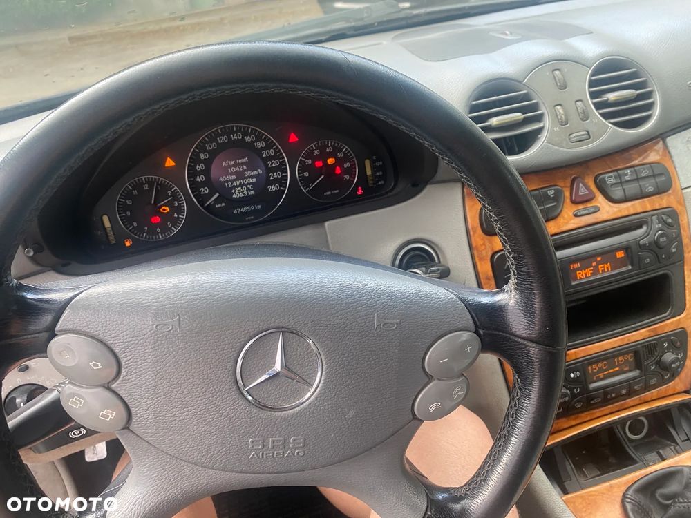 Mercedes-Benz CLK 240 Avantgarde - 4