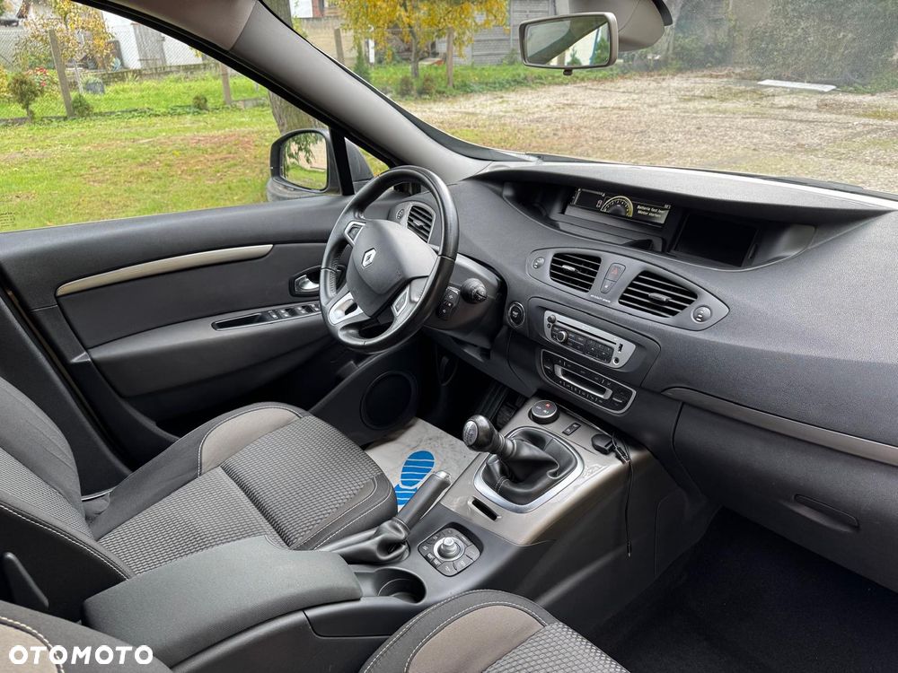 Renault Scenic 1.6 16V 110 Xmod Paris - 24