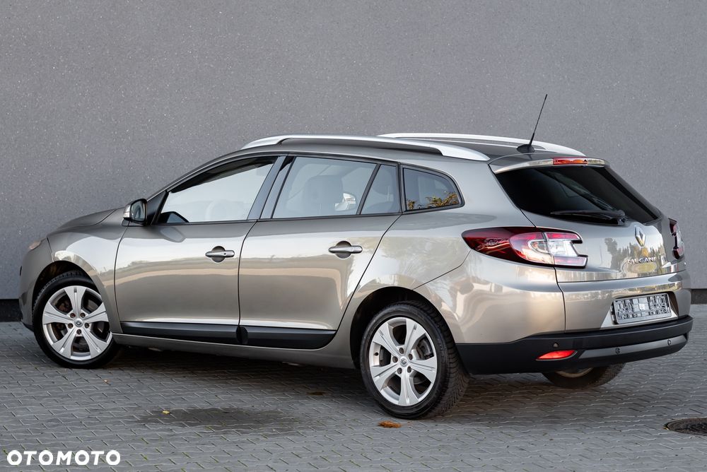 Renault Megane TCe 180 Luxe - 11