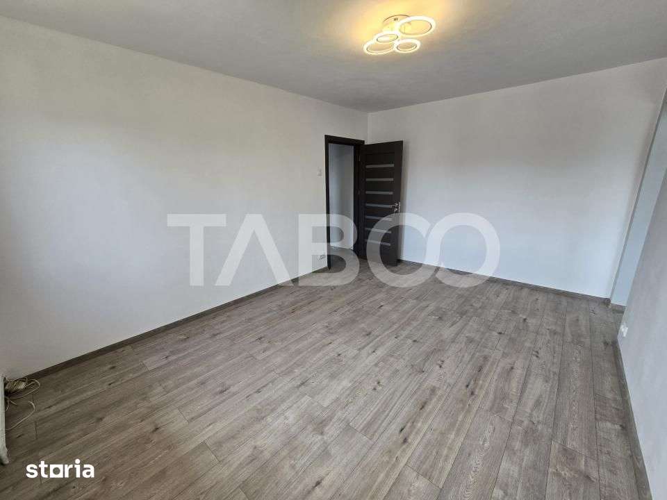 Apartament cu 2 camere renovat balcon pivnita Mihai Viteazul Sibiu — fotografia 2