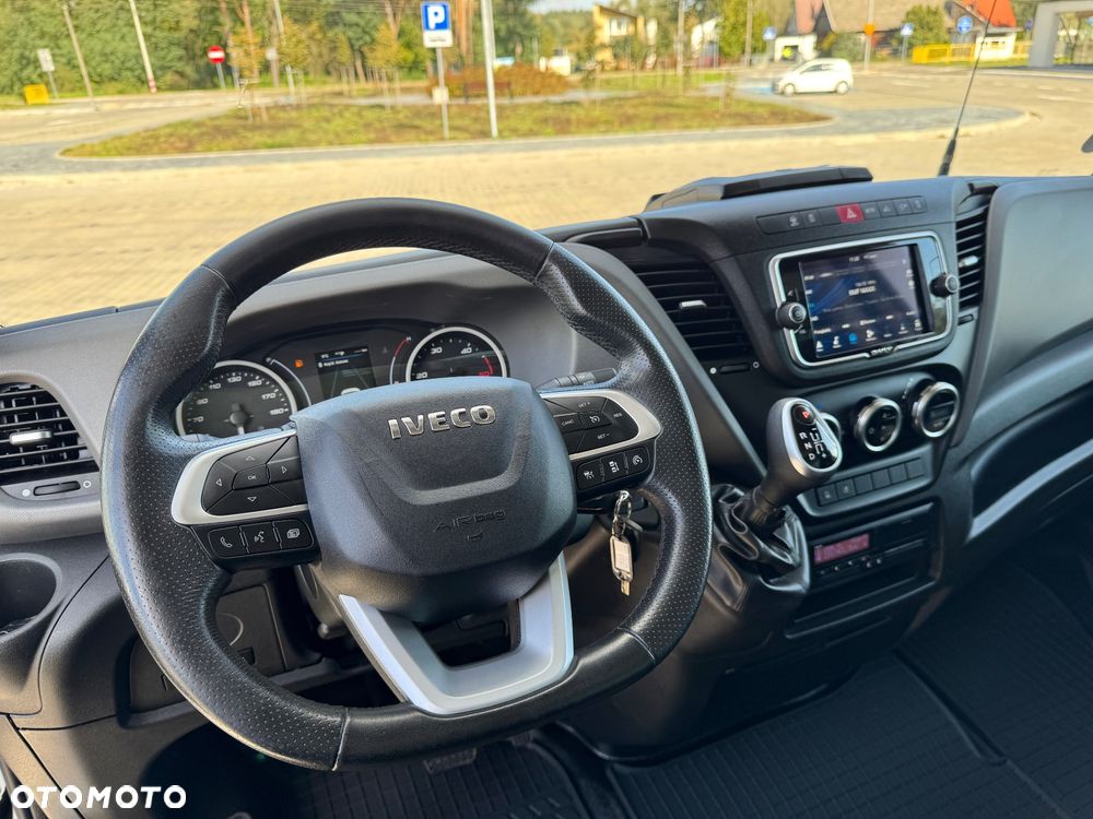 Iveco Daily 2023r Hi-Matic‼️70C18H‼️3.0 // Winda Dhollandia 1000KG // Plandeka 16 Palet 2x Firanka + Dach zsuwany ‼️Wysokość rampowa Full LED Tempomat Aktywny ACC Salon Polska  6.43mx2.45mx2.70m DMC7200KG Faktura Vat 23% - 31