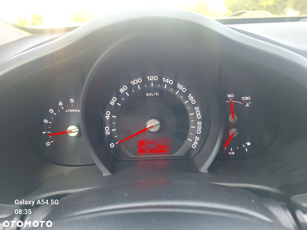 Kia Sportage 2.0 CRDI 4WD Automatik Vision - 17
