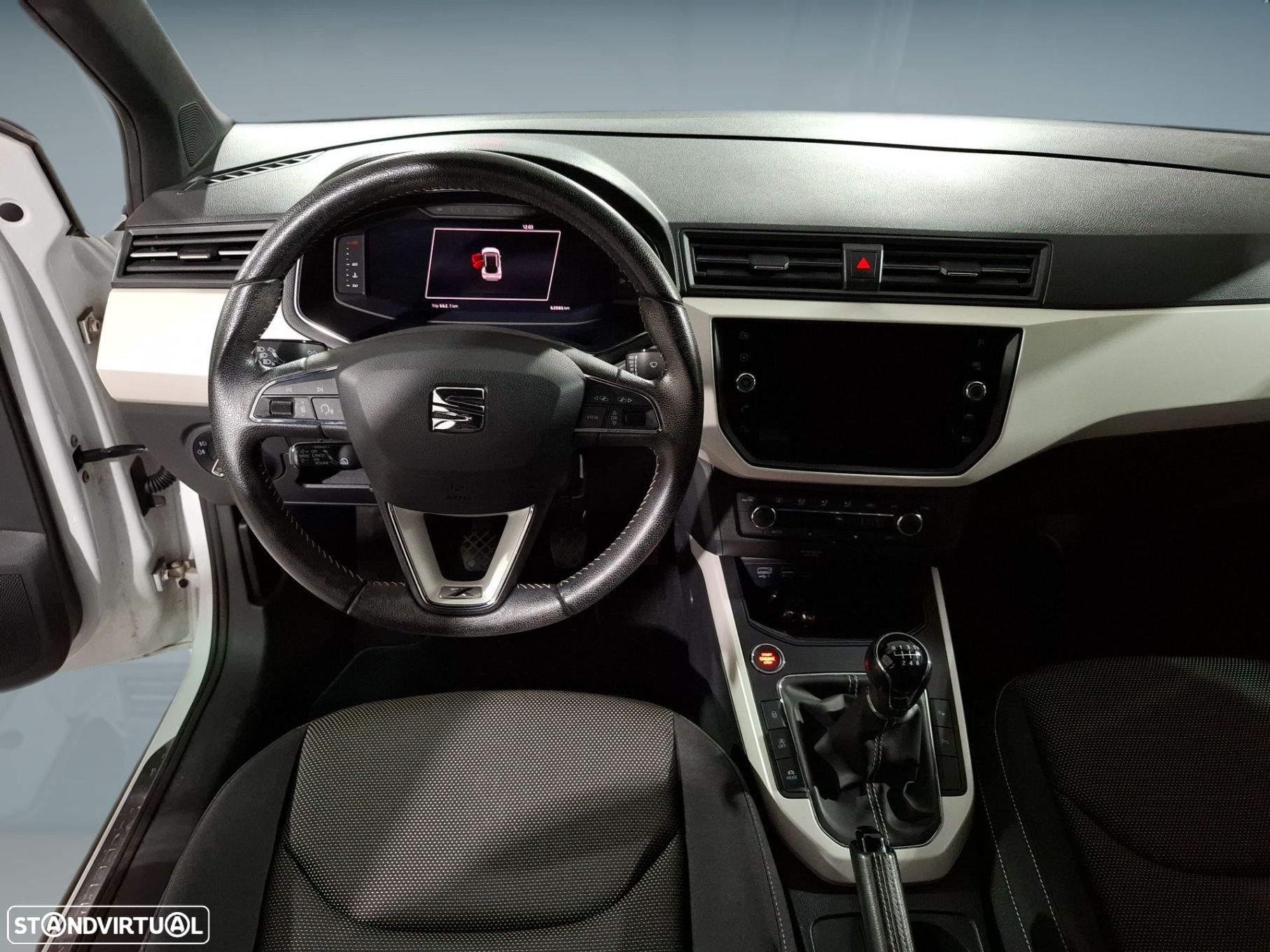 SEAT Arona 1.0 TSI Xcellence - 13