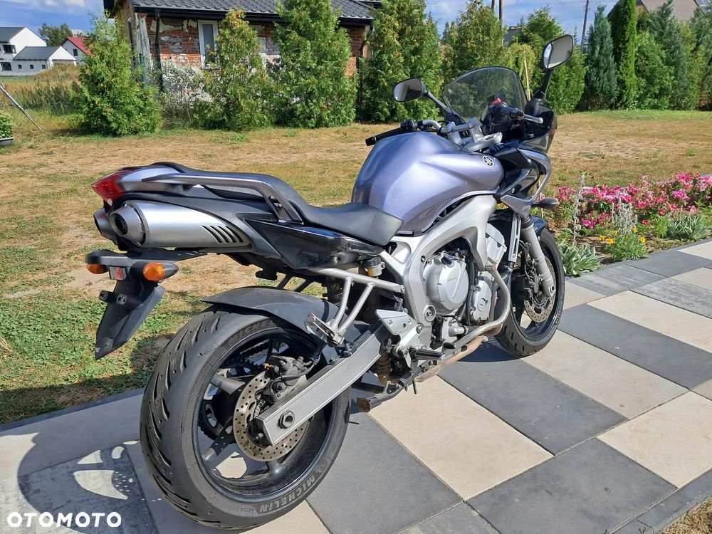 Yamaha FZ6 - 8