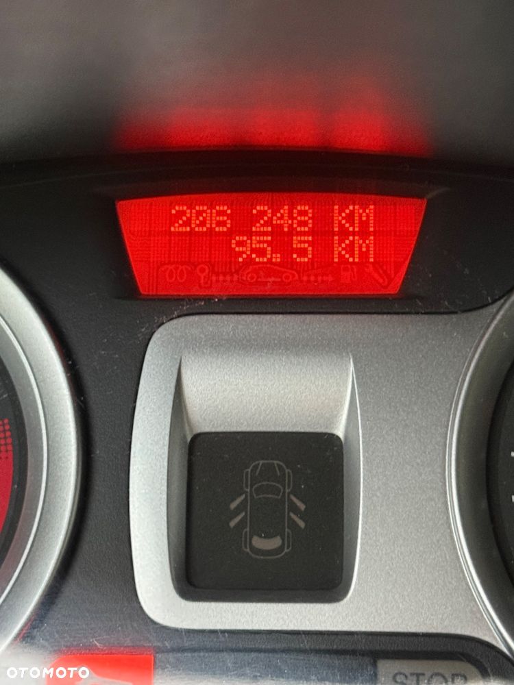 Renault Clio 1.5 dCi Expression - 13