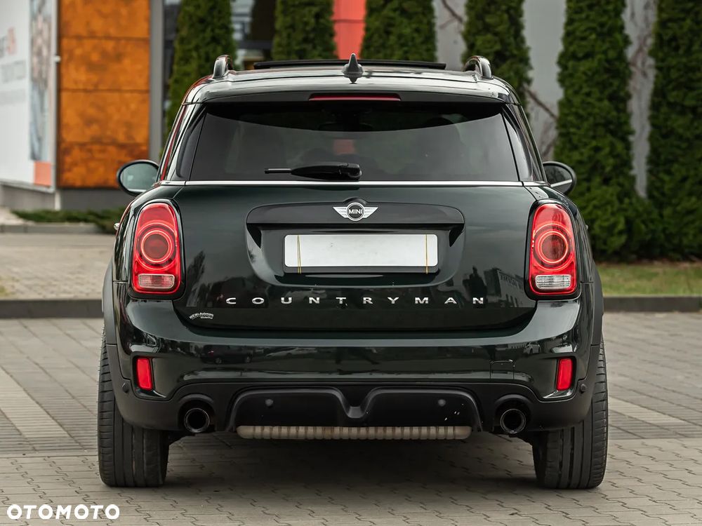 MINI John Cooper Works - 11