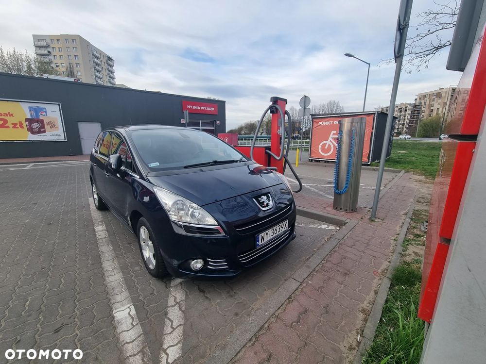 Peugeot 5008 2.0 HDi Family - 5