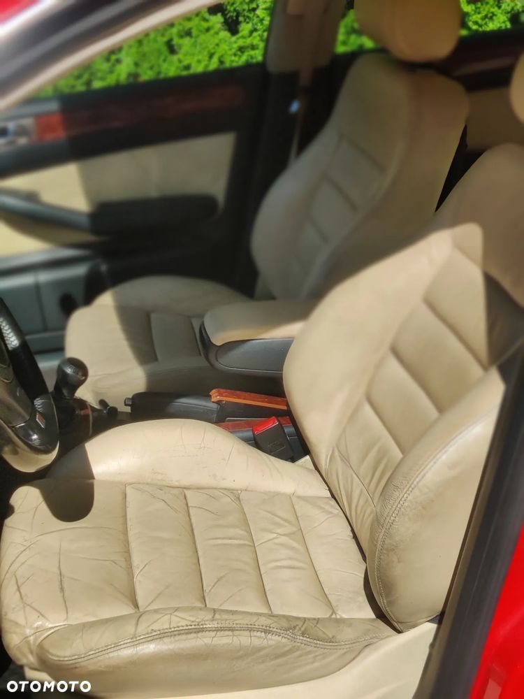 Audi A6 Avant 1.9 TDI - 16