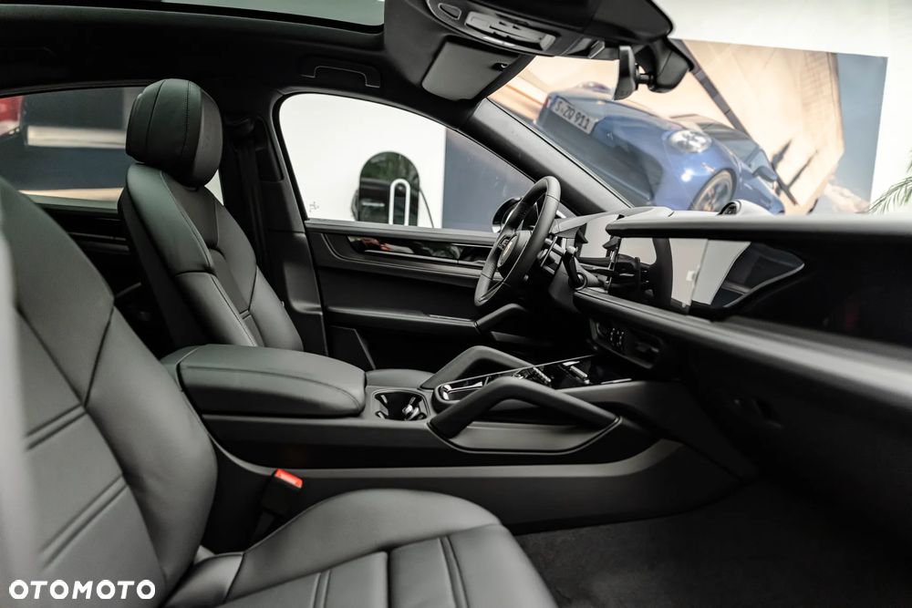 Porsche Cayenne Standard - 14