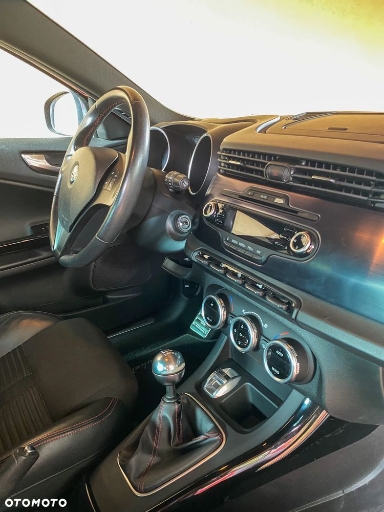Alfa Romeo Giulietta 1.4 TB Progression - 18