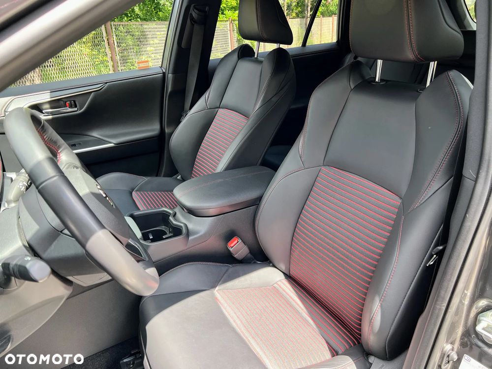 Toyota RAV4 - 25