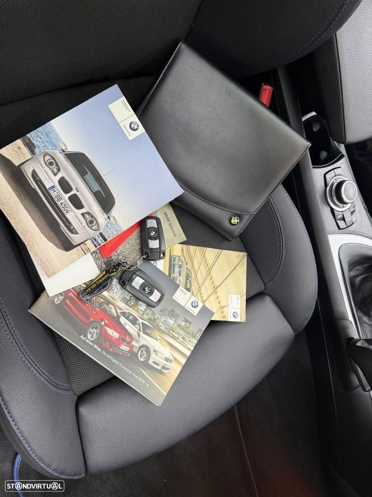 BMW 118 dA Pack M - 27